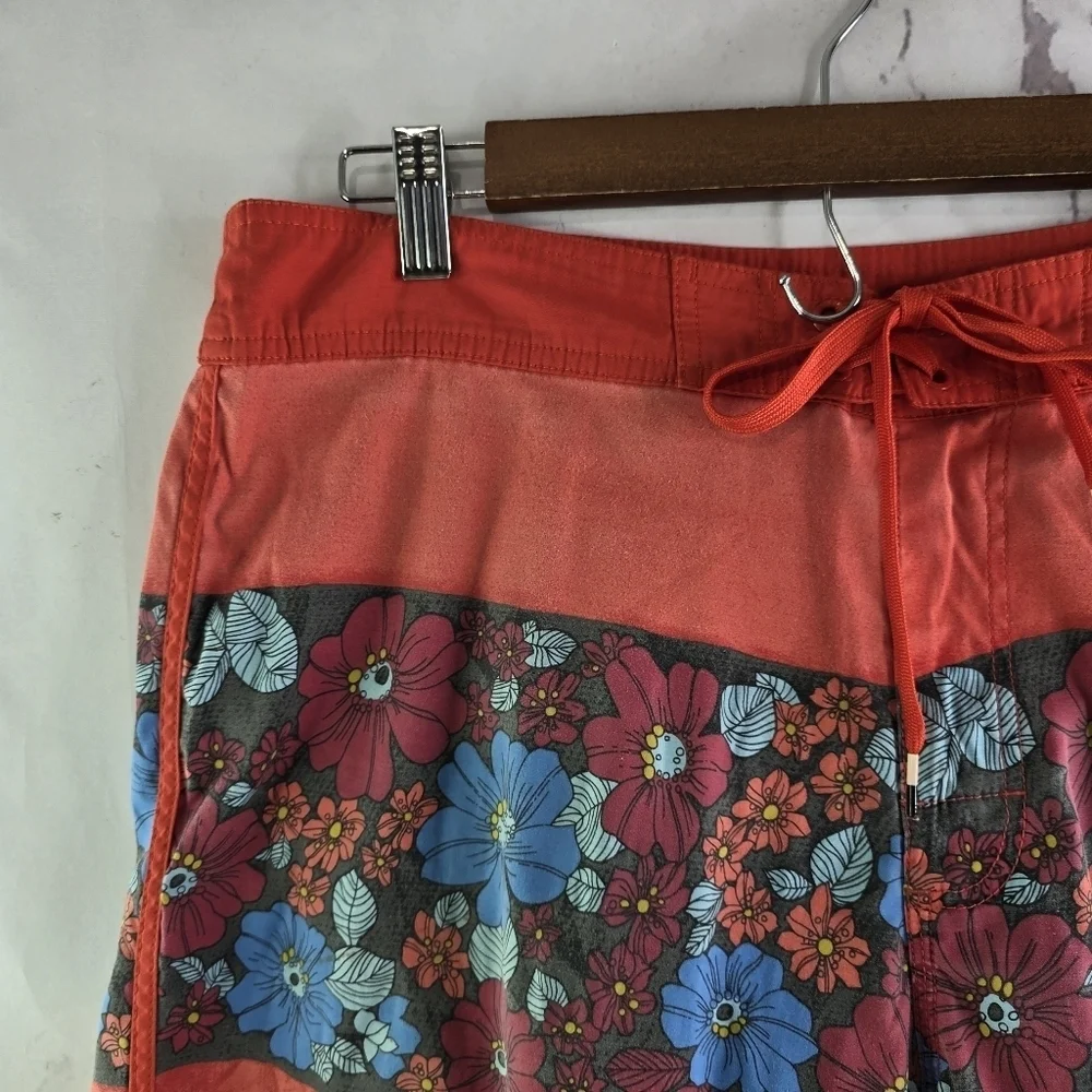 RVCA Swim Trunks Mens 34 Red Yellow Floral Board Shorts Lace Up Vintage